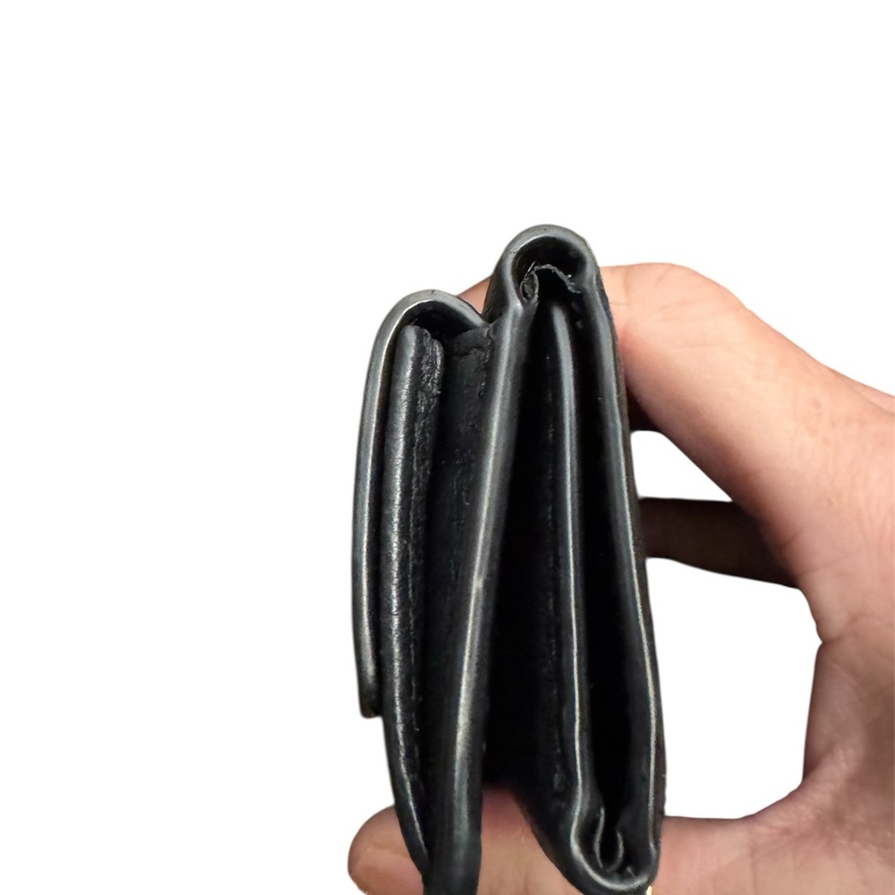 Marc Jacobs ~ Mini Trifold Leather Wallet - Picture 3 of 4